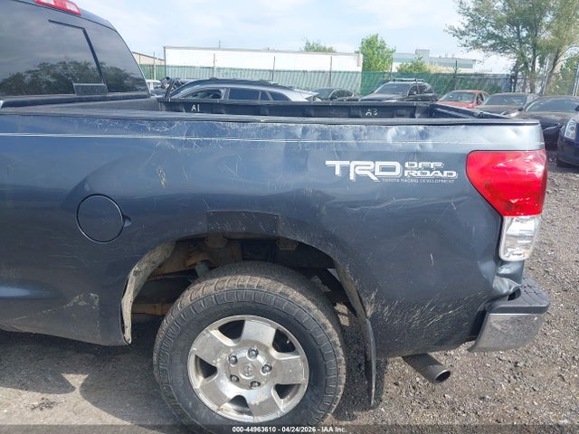 Продажа на аукционе авто 2010 Toyota Tundra Grade 5.7l V8, vin: 5TFUY5F10AX104567, номер лота: 44963610