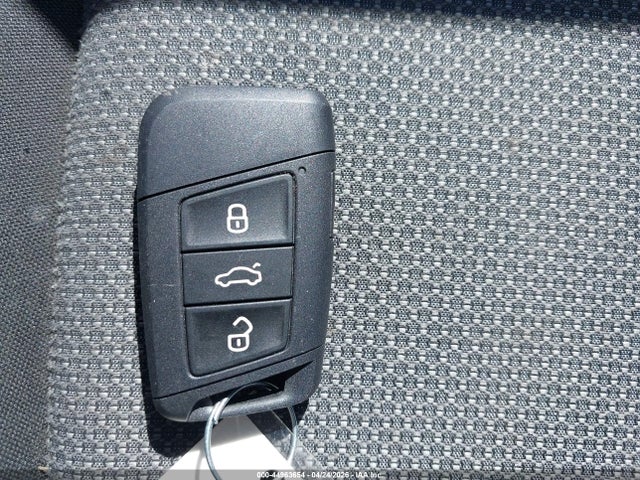 Продажа на аукционе авто 2023 Volkswagen Taos 1.5t S, vin: 3VVDX7B27PM319702, номер лота: 44963654