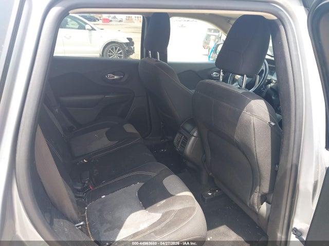 44963680 :رقم المزاد ، 1C4PJLCSXEW105661 vin ، 2014 Jeep Cherokee Latitude مزاد بيع