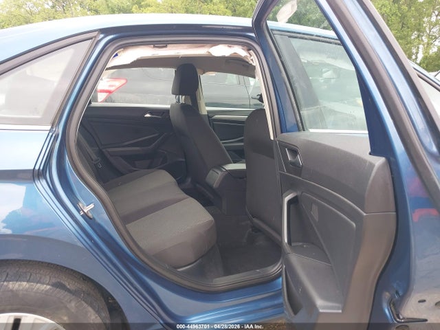 44963701 :رقم المزاد ، 3VWCB7BU7KM214836 vin ، 2019 Volkswagen Jetta 1.4t R-line/1.4t S/1.4t Se مزاد بيع