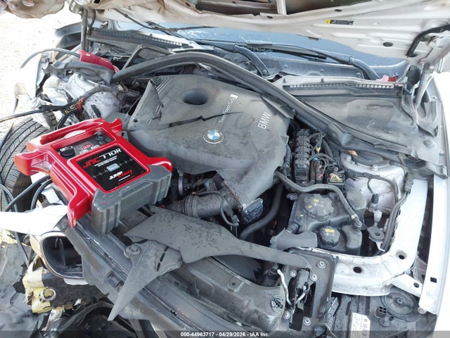 BMW 330i Xdrive 2017 WBA8D9G56HNU58702 Image 10