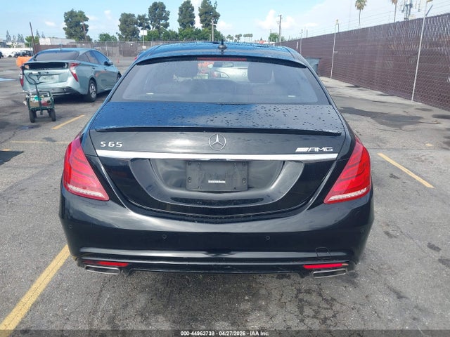 WDDUG8CB5GA205588 Mercedes-Benz S 550