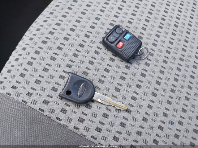 44963745 :رقم المزاد ، 1FAHP34NX7W139460 vin ، 2007 Ford Focus S/se/ses مزاد بيع