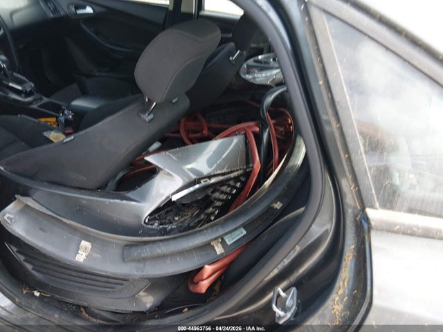Продажа на аукционе авто 2018 Ford Focus Se, vin: 1FADP3F28JL315352, номер лота: 44963756