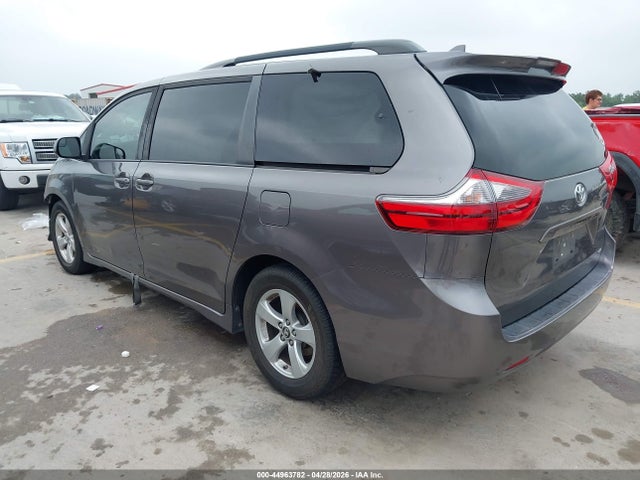 44963782 :رقم المزاد ، 5TDKZ3DC7LS023426 vin ، 2020 Toyota Sienna Le مزاد بيع