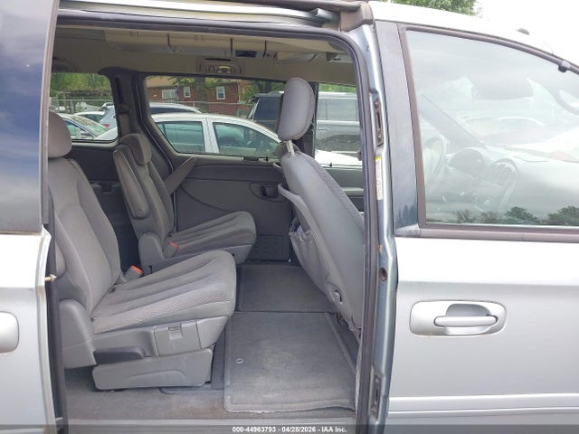 Продаж на аукціоні авто 2005 Dodge Grand Caravan Sxt, vin: 2D4GP44L15R111940, номер лоту: 44963793