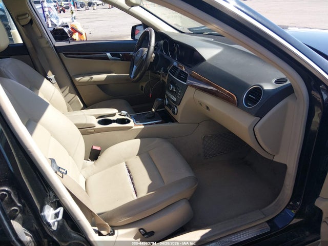 Продаж на аукціоні авто 2012 Mercedes-benz C 300 Sport 4matic, vin: WDDGF8BBXCR211013, номер лоту: 44963794