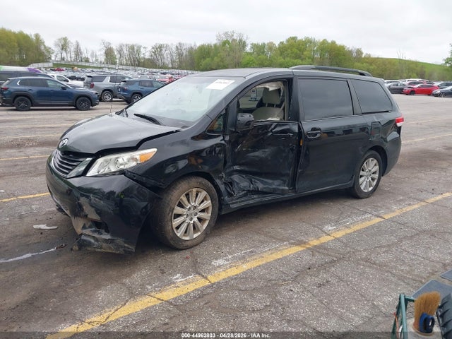 2013 Toyota Sienna Le 7 Passenger მანქანა იყიდება აუქციონზე, vin: 5TDJK3DC6DS049095, აუქციონის ნომერი: 44963803