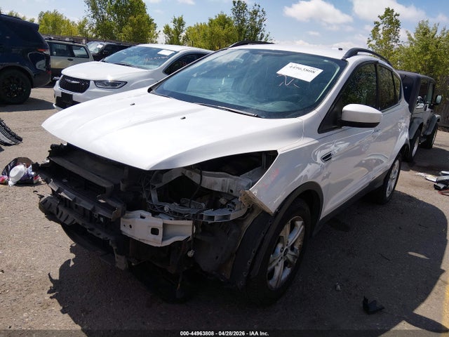 Продаж на аукціоні авто 2016 Ford Escape Se, vin: 1FMCU9GX1GUA96079, номер лоту: 44963808