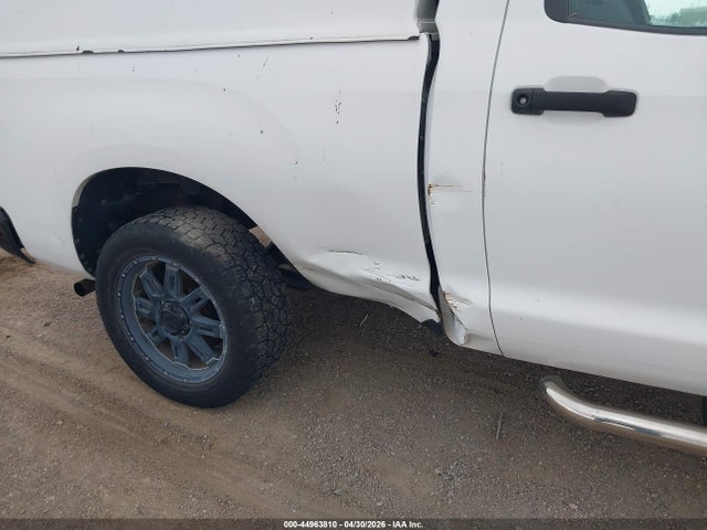 44963810 :رقم المزاد ، 5TFJU521X7X002965 vin ، 2007 Toyota Tundra Base V6 مزاد بيع