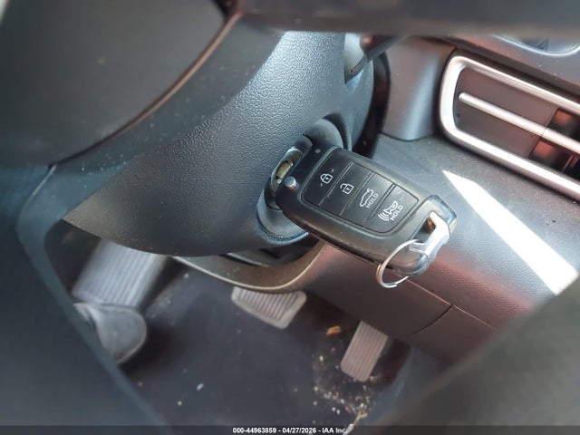 Продажа на аукционе авто 2023 Hyundai Elantra Se, vin: KMHLL4AG5PU546556, номер лота: 44963859