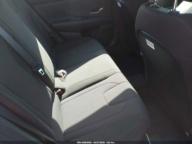 Продажа на аукционе авто 2023 Hyundai Elantra Se, vin: KMHLL4AG5PU546556, номер лота: 44963859