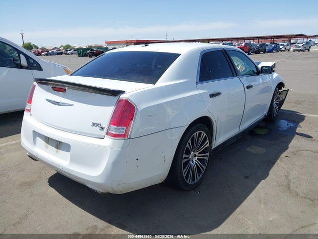 Aukcja sprzedaży 2013 Chrysler 300 300s, vin: 2C3CCABT4DH658704, numer aukcji: 44963860