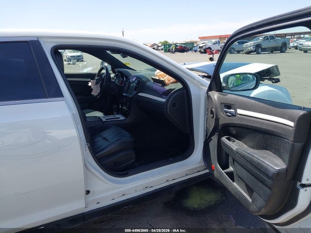 Aukcja sprzedaży 2013 Chrysler 300 300s, vin: 2C3CCABT4DH658704, numer aukcji: 44963860