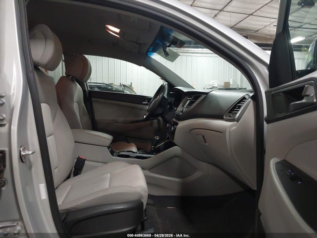 2016 Hyundai Tucson Sport მანქანა იყიდება აუქციონზე, vin: KM8J3CA21GU161114, აუქციონის ნომერი: 44963869