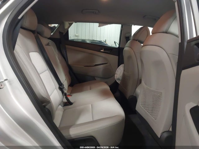 2016 Hyundai Tucson Sport მანქანა იყიდება აუქციონზე, vin: KM8J3CA21GU161114, აუქციონის ნომერი: 44963869
