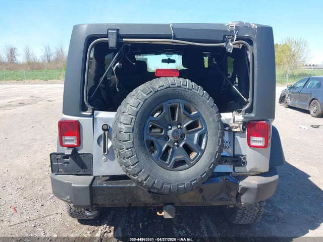 44963881 :رقم المزاد ، 1C4BJWDGXFL576072 vin ، 2015 Jeep Wrangler Unlimited Willys Wheeler مزاد بيع