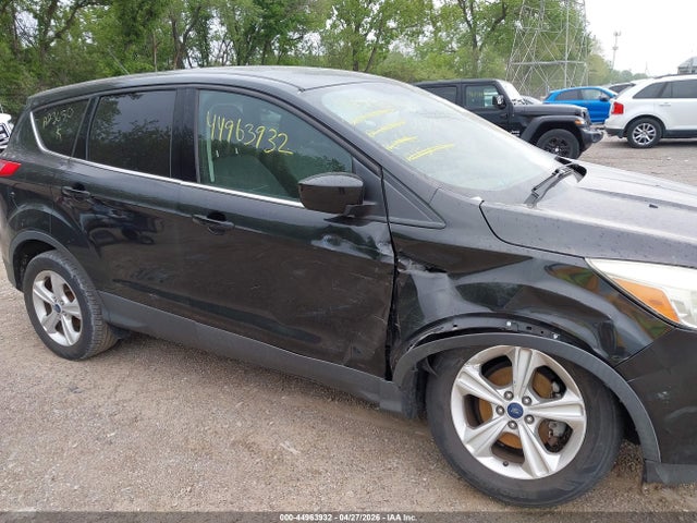 Продаж на аукціоні авто 2015 Ford Escape Se, vin: 1FMCU0GX7FUA23650, номер лоту: 44963932