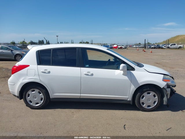 44963962 :رقم المزاد ، 3N1BC13E29L500371 vin ، 2009 Nissan Versa 1.8s مزاد بيع