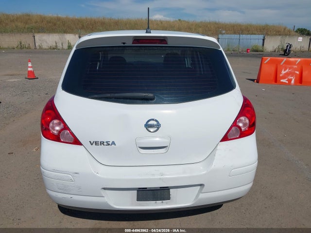 44963962 :رقم المزاد ، 3N1BC13E29L500371 vin ، 2009 Nissan Versa 1.8s مزاد بيع