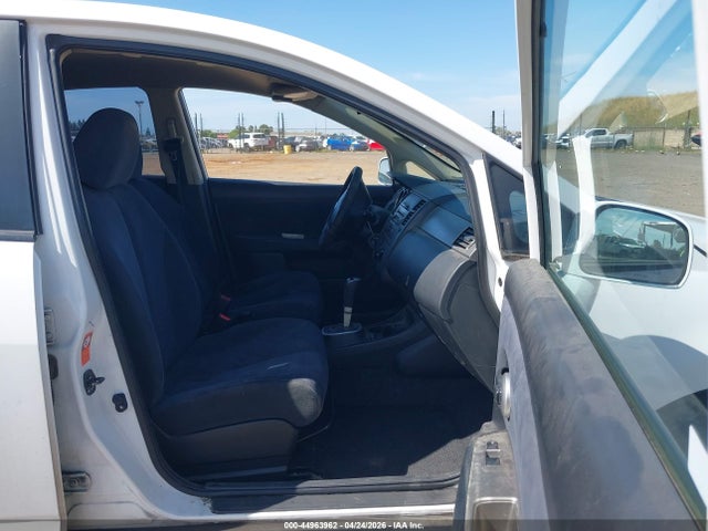 44963962 :رقم المزاد ، 3N1BC13E29L500371 vin ، 2009 Nissan Versa 1.8s مزاد بيع