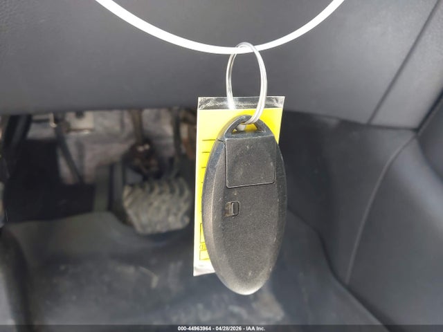 44963964 :رقم المزاد ، JN1BJ1CR2JW202409 vin ، 2018 Nissan Rogue Sport Sl مزاد بيع