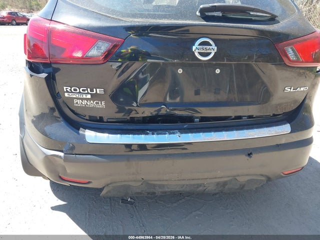 44963964 :رقم المزاد ، JN1BJ1CR2JW202409 vin ، 2018 Nissan Rogue Sport Sl مزاد بيع