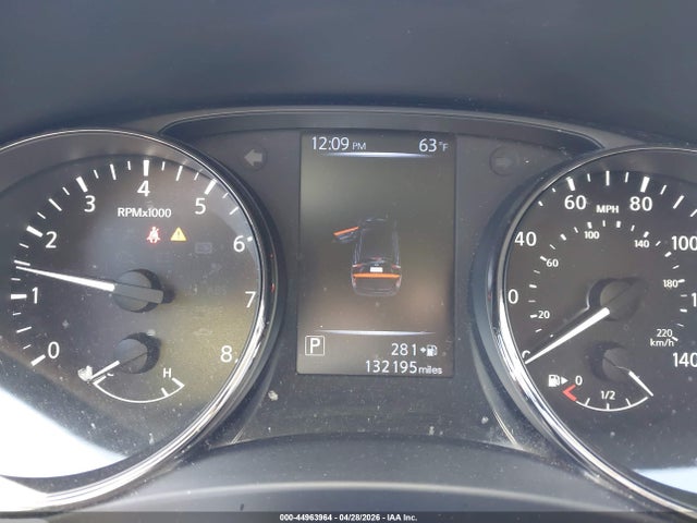 44963964 :رقم المزاد ، JN1BJ1CR2JW202409 vin ، 2018 Nissan Rogue Sport Sl مزاد بيع