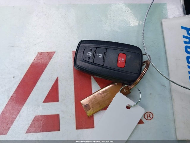 2019 Toyota C-hr Xle მანქანა იყიდება აუქციონზე, vin: NMTKHMBX5KR068201, აუქციონის ნომერი: 44963969