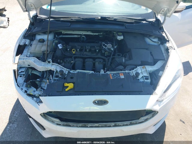 44963971 :رقم المزاد ، 1FADP3F24HL337892 vin ، 2017 Ford Focus Se مزاد بيع