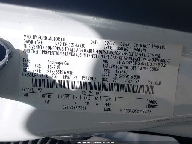 44963971 :رقم المزاد ، 1FADP3F24HL337892 vin ، 2017 Ford Focus Se مزاد بيع