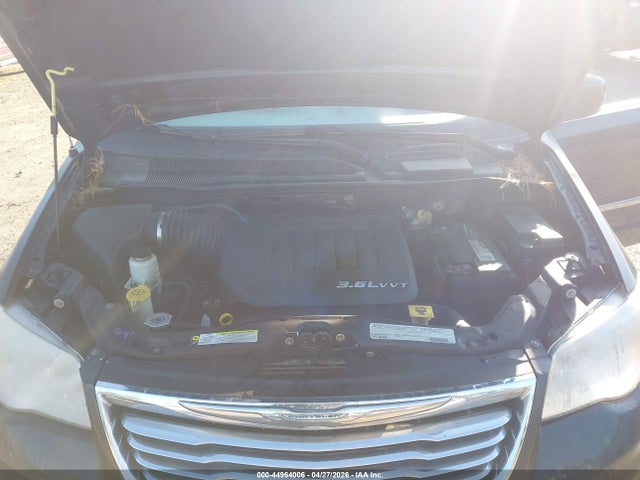 44964006 :رقم المزاد ، 2C4RC1BG4CR337280 vin ، 2012 Chrysler Town & Country Touring مزاد بيع