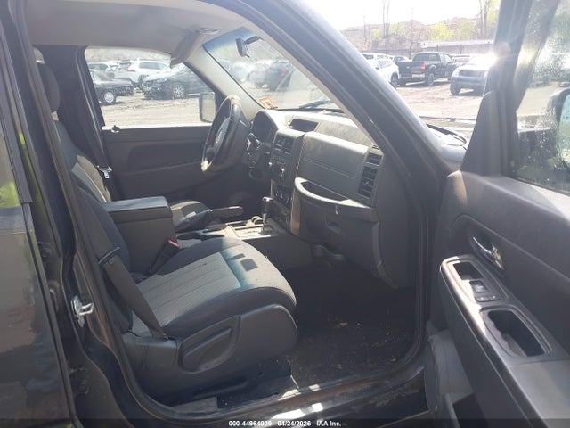2010 Jeep Liberty Sport მანქანა იყიდება აუქციონზე, vin: 1J4PN2GK3AW128051, აუქციონის ნომერი: 44964009