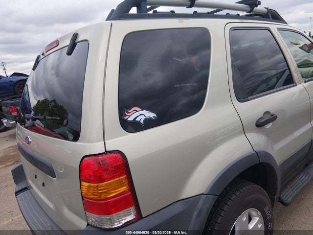 2004 Ford Escape Xlt მანქანა იყიდება აუქციონზე, vin: 1FMYU931X4KA50149, აუქციონის ნომერი: 44964025