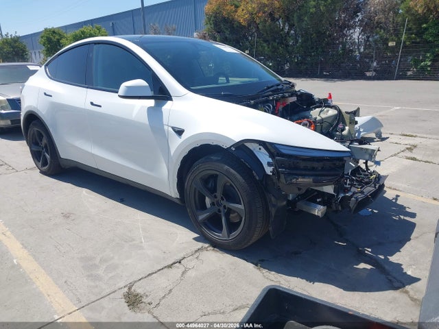 Продаж на аукціоні авто 2026 Tesla Model Y All-wheel Drive/long Range Launch Series/premium All-wheel Drive, vin: 7SAYGDEEXTF453996, номер лоту: 44964027