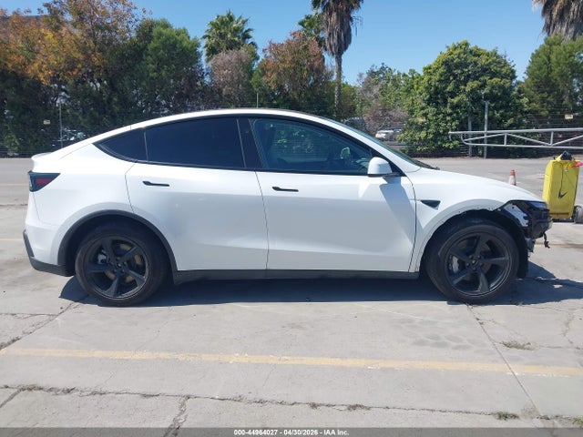 Продаж на аукціоні авто 2026 Tesla Model Y All-wheel Drive/long Range Launch Series/premium All-wheel Drive, vin: 7SAYGDEEXTF453996, номер лоту: 44964027