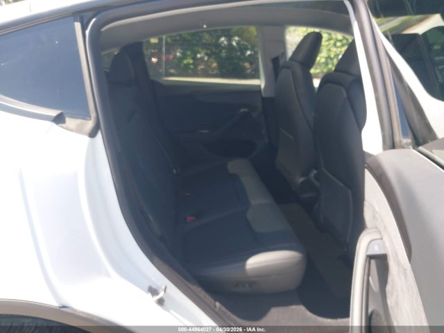Продаж на аукціоні авто 2026 Tesla Model Y All-wheel Drive/long Range Launch Series/premium All-wheel Drive, vin: 7SAYGDEEXTF453996, номер лоту: 44964027