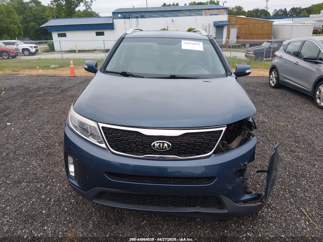 44964039 :رقم المزاد ، 5XYKT4A68EG502671 vin ، 2014 Kia Sorento Lx مزاد بيع