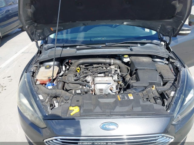 1FADP3FE1HL348407 Ford FOCUS SE