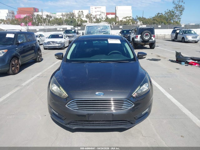 1FADP3FE1HL348407 Ford FOCUS SE