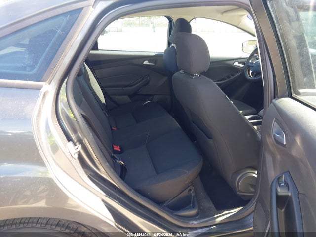 1FADP3FE1HL348407 Ford FOCUS SE