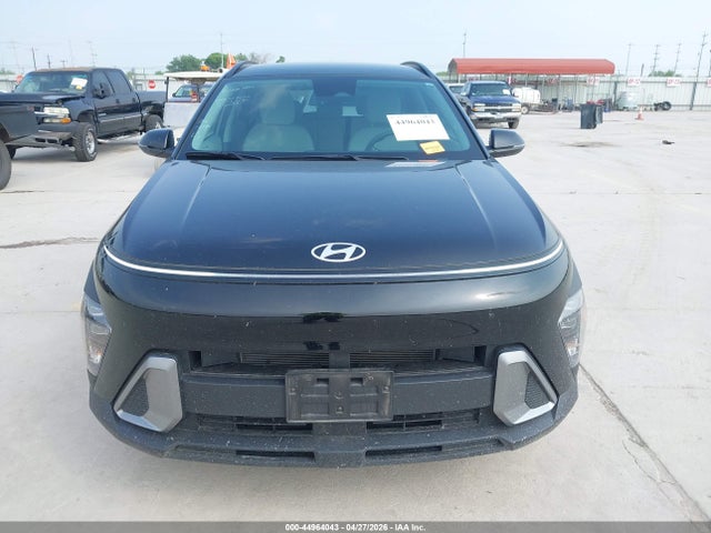 2025 Hyundai Kona Sel Convenience მანქანა იყიდება აუქციონზე, vin: KM8HC3ABXSU214867, აუქციონის ნომერი: 44964043
