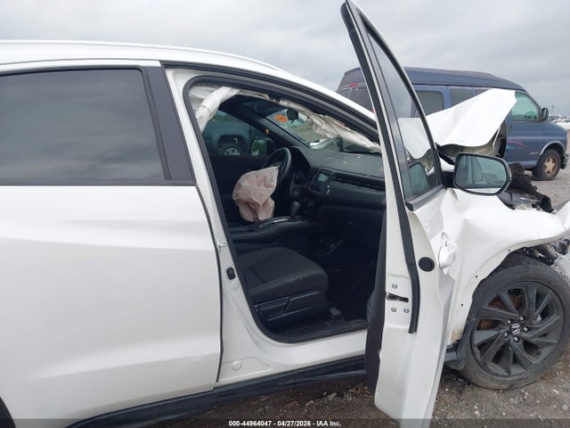 Продажа на аукционе авто 2021 Honda Hr-v 2wd Sport, vin: 3CZRU5H12MM719933, номер лота: 44964047