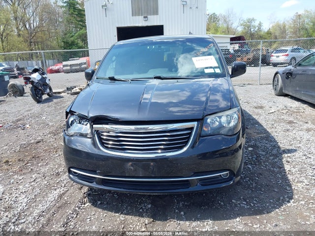 Продаж на аукціоні авто 2015 Chrysler Town & Country S, vin: 2C4RC1HG5FR546751, номер лоту: 44964054