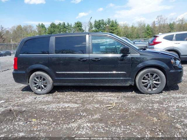 Продаж на аукціоні авто 2015 Chrysler Town & Country S, vin: 2C4RC1HG5FR546751, номер лоту: 44964054