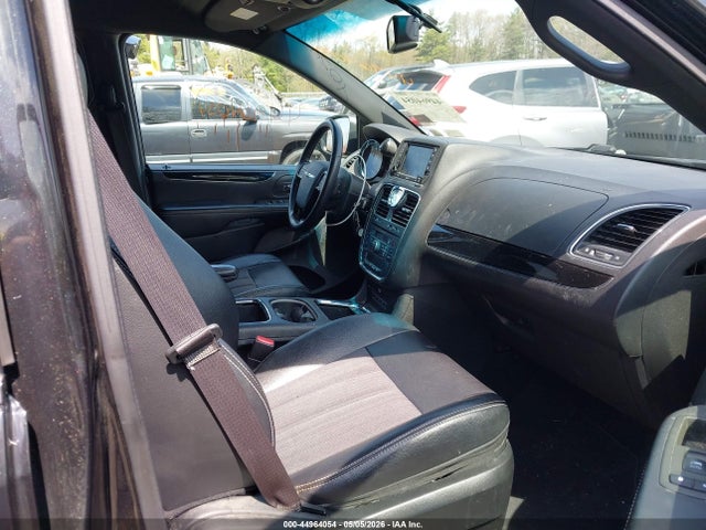 Продаж на аукціоні авто 2015 Chrysler Town & Country S, vin: 2C4RC1HG5FR546751, номер лоту: 44964054