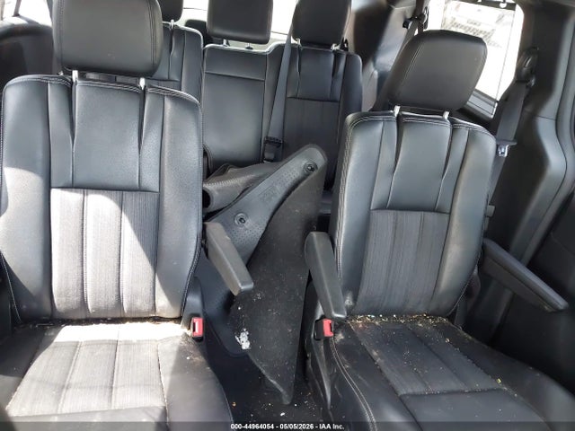 Продаж на аукціоні авто 2015 Chrysler Town & Country S, vin: 2C4RC1HG5FR546751, номер лоту: 44964054