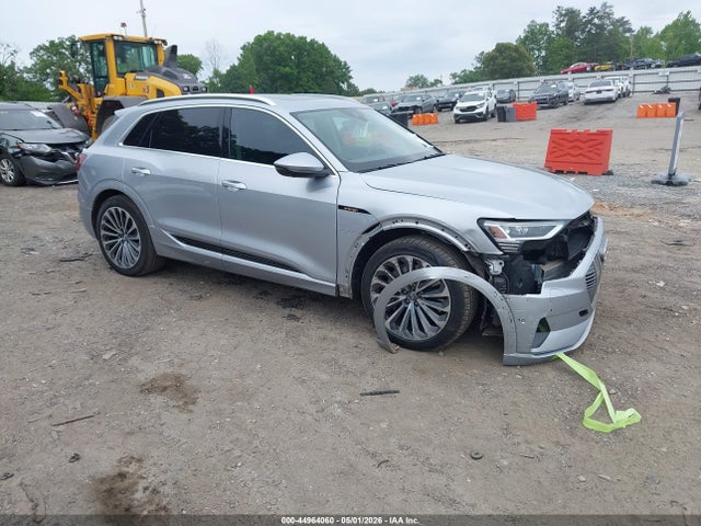Auction sale of the 2019 Audi E-tron Premium Plus, vin: WA1VABGE8KB011149, lot number: 44964060