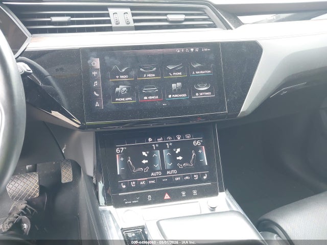Aukcja sprzedaży 2019 Audi E-tron Premium Plus, vin: WA1VABGE8KB011149, numer aukcji: 44964060