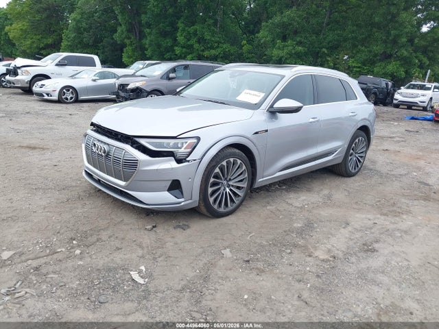 Aukcja sprzedaży 2019 Audi E-tron Premium Plus, vin: WA1VABGE8KB011149, numer aukcji: 44964060
